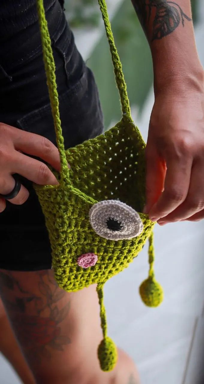 Bolsinhas em crochê  - Foto 4