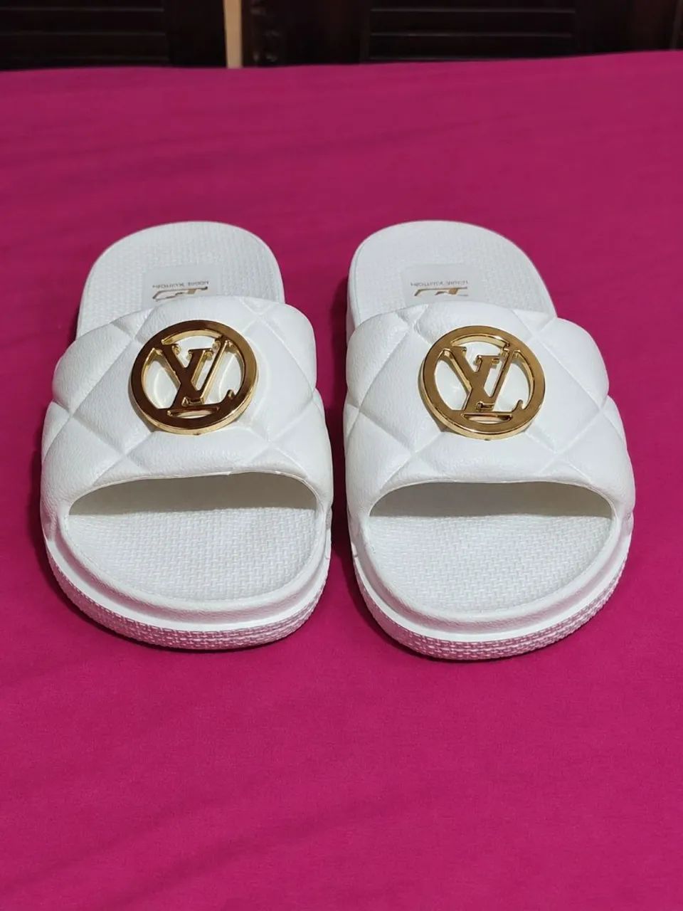 Chinelo / Slide Mule LV (Branco)