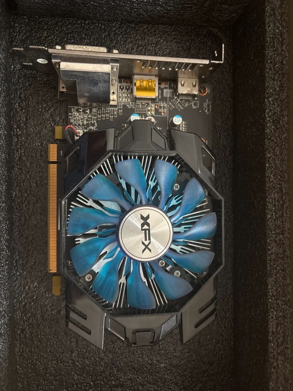 Placa de vídeo R7 2GB DDR5
