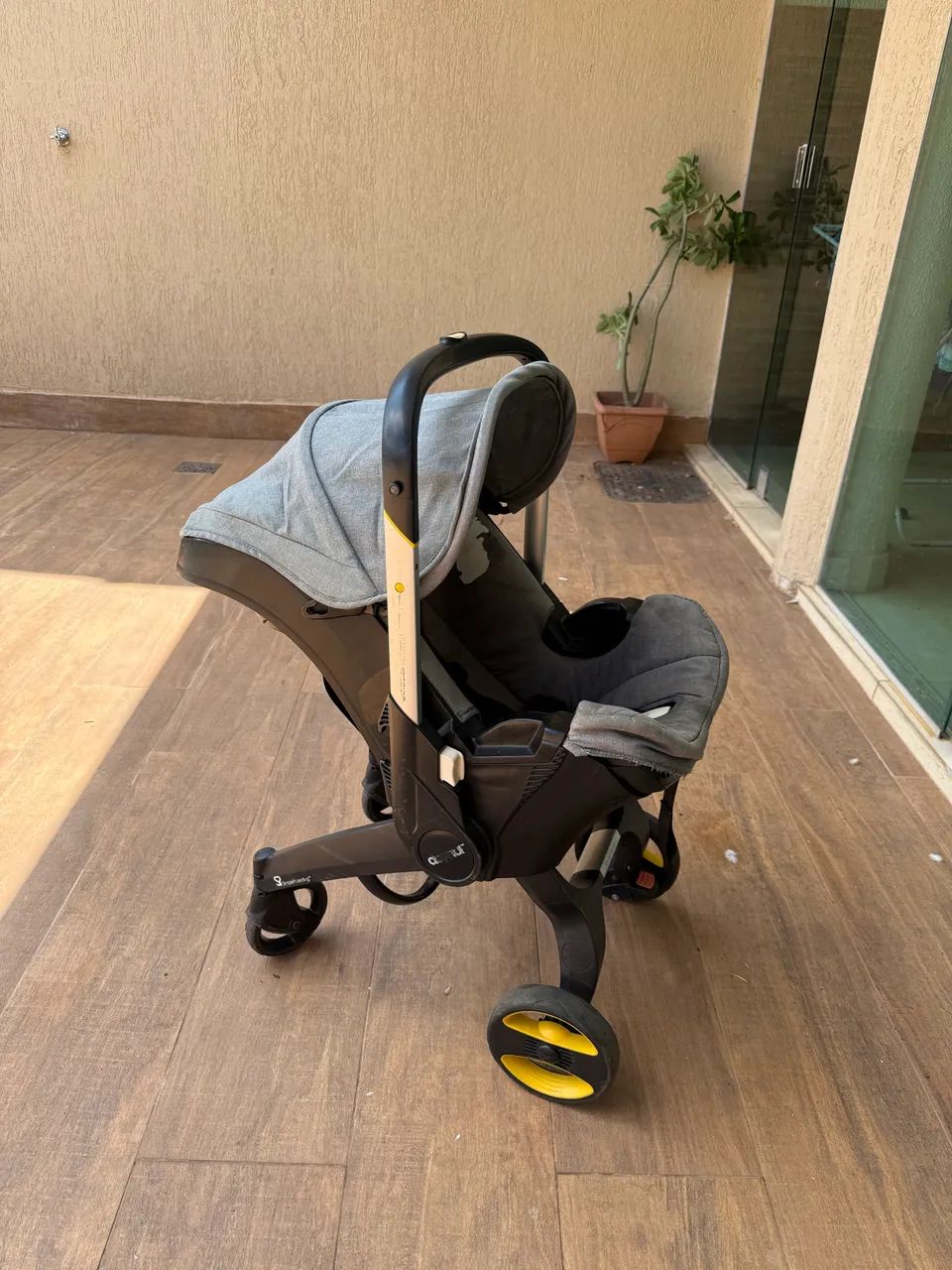 Bebê conforto e carrinho Donna. - Foto 3