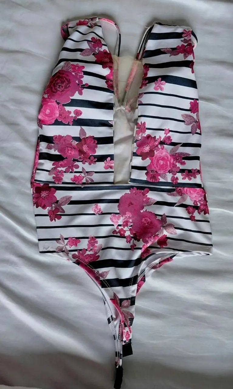 Roupas semi novas a venda - Foto 3
