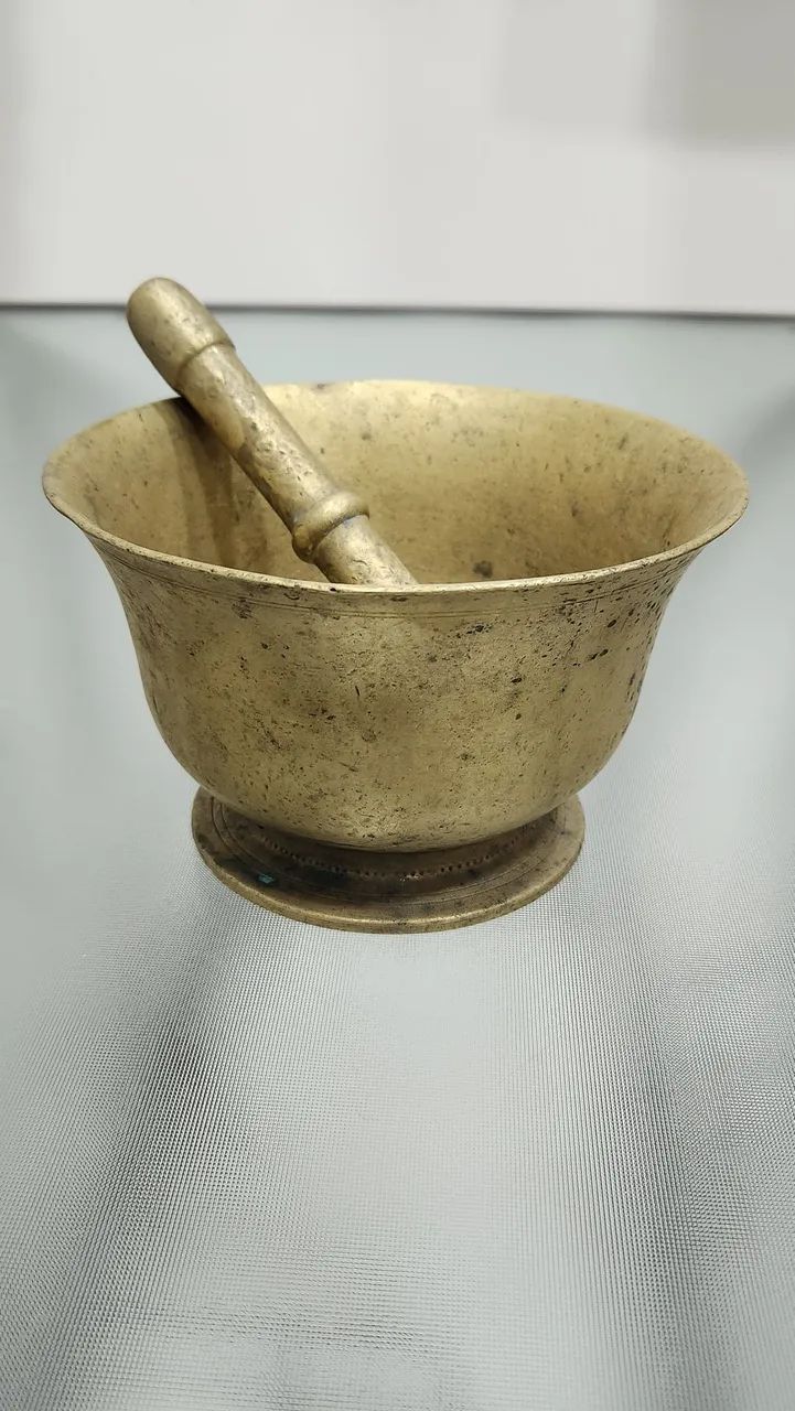 Almofariz com socador
