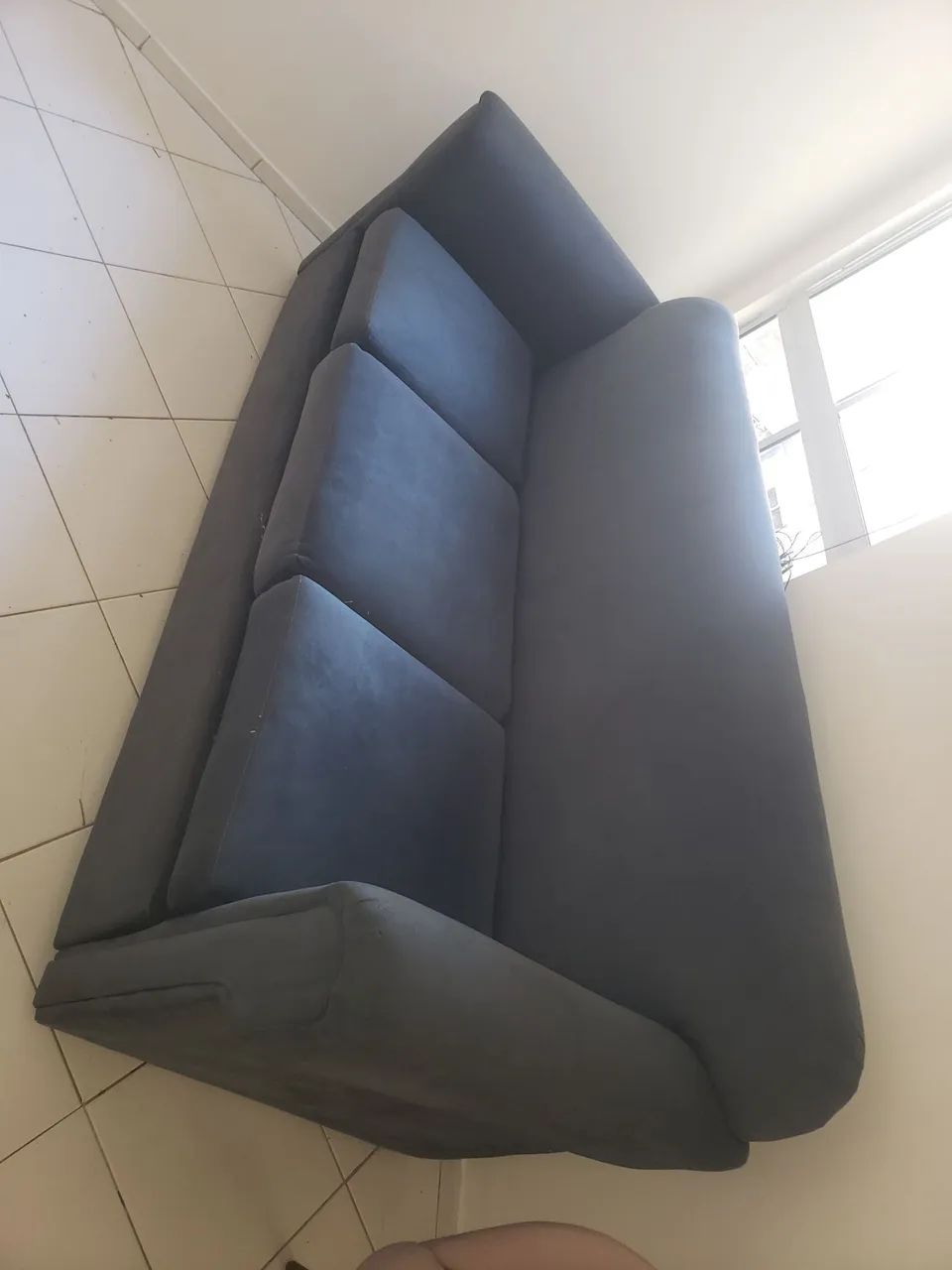 Sofá de três lugares oportunidade!!! - Foto 3
