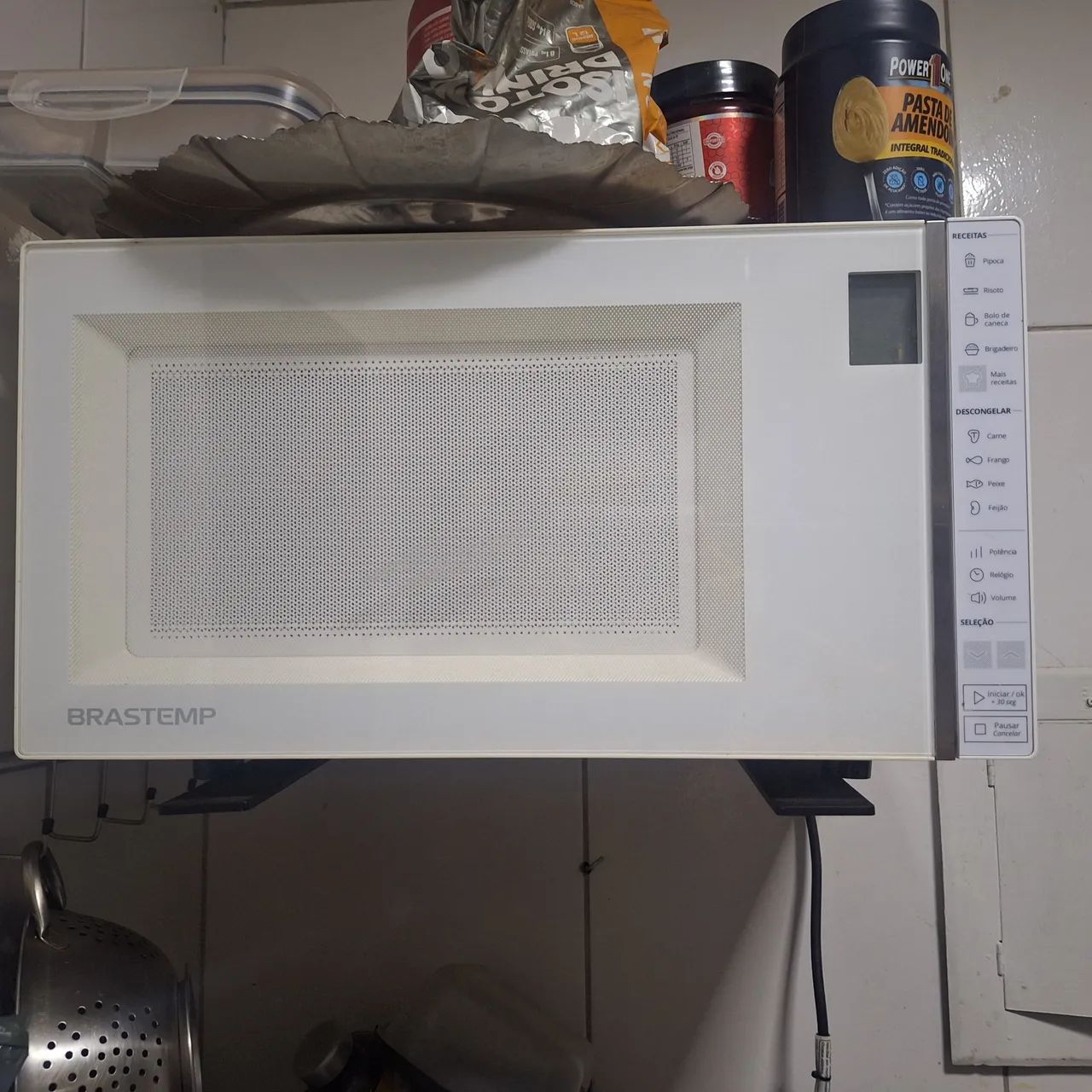 Micro-ondas Brastemp 32L novinho