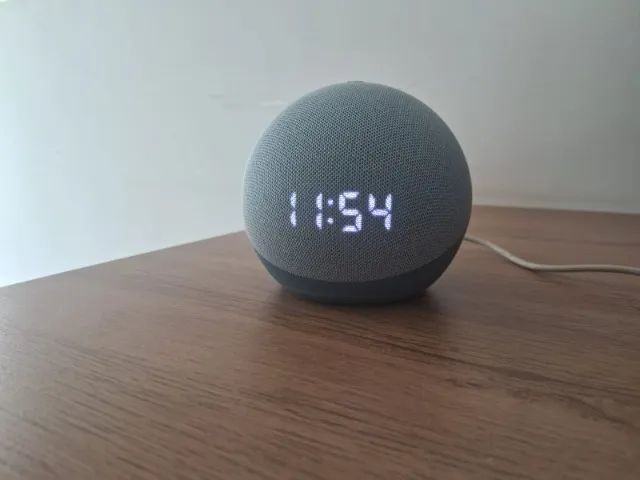 Echo Dot (4ª geração): Smart Speaker com Relógio e Alexa - Foto 2