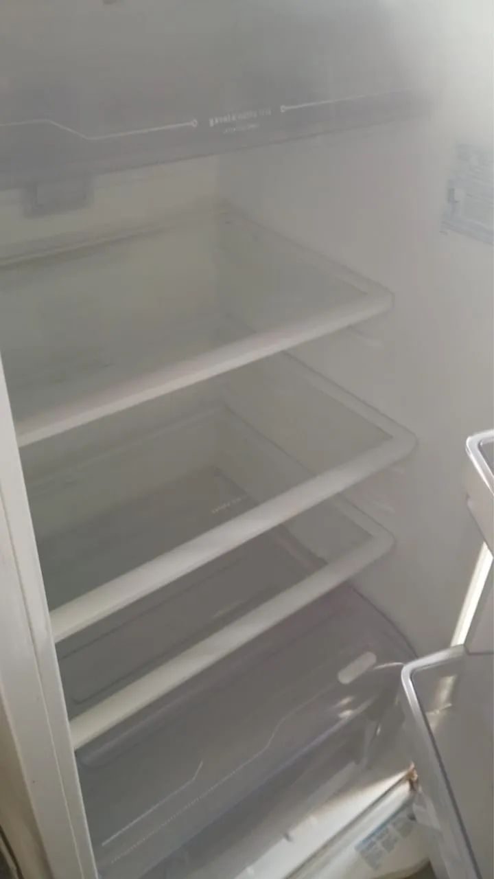 Geladeira Eletrolux  - Foto 2