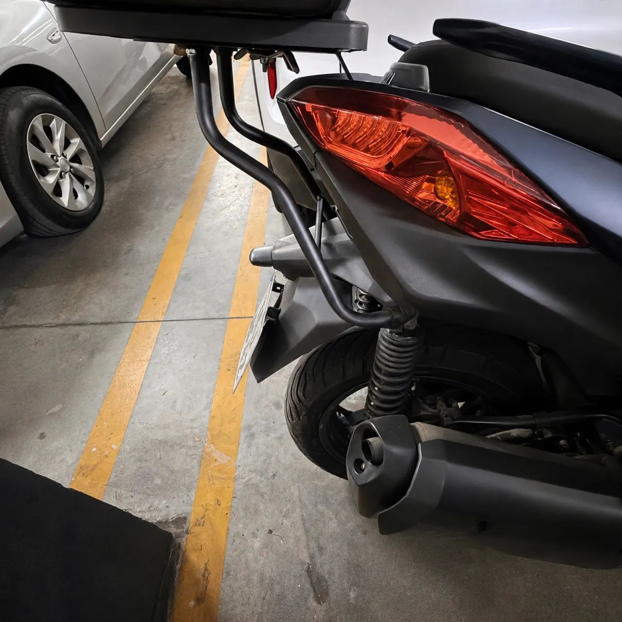 Xmax 250 ABS 2024 - Foto 2