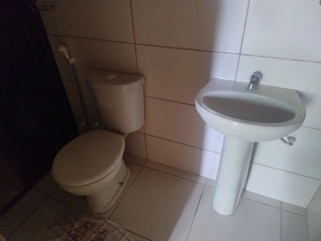 COM PISCINA E 2 SUITES (MOSQUEIRO)  - Foto 4
