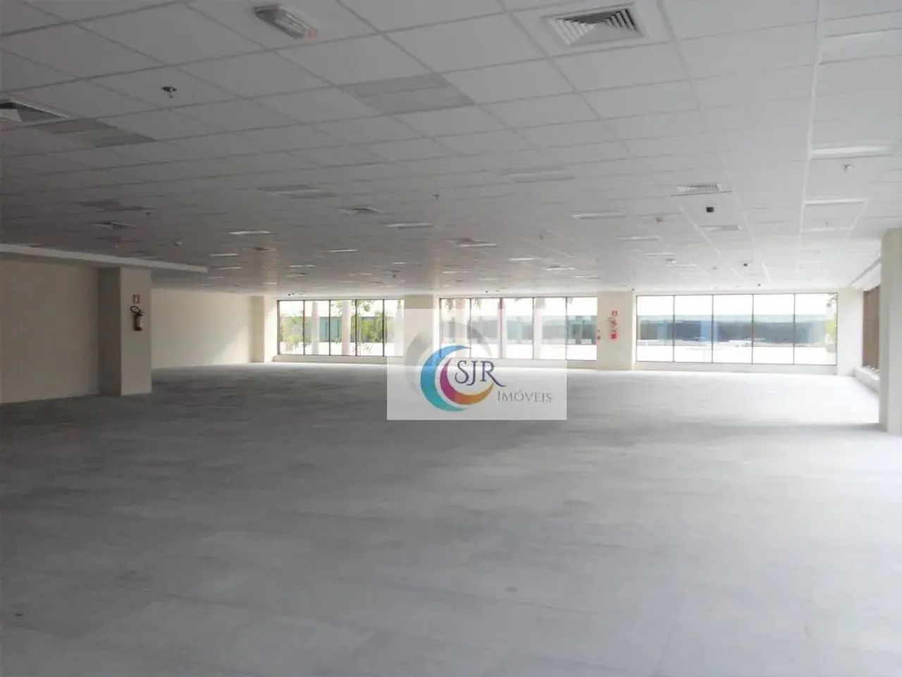Conjunto Comercial de 1.720m² úteis com 50 vagas em Edifício Triple A!! - Foto 11