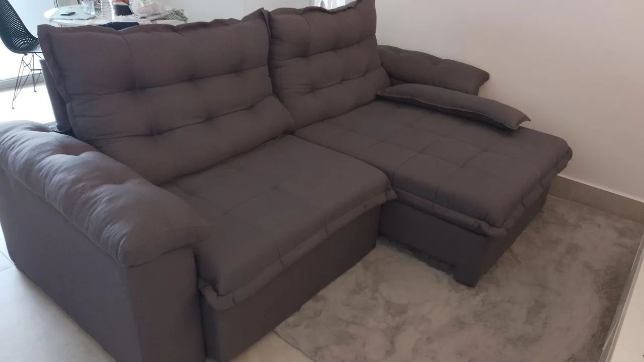 Sofá retrátil e reclinável com molas ensacadas em linho grafite - Foto 3