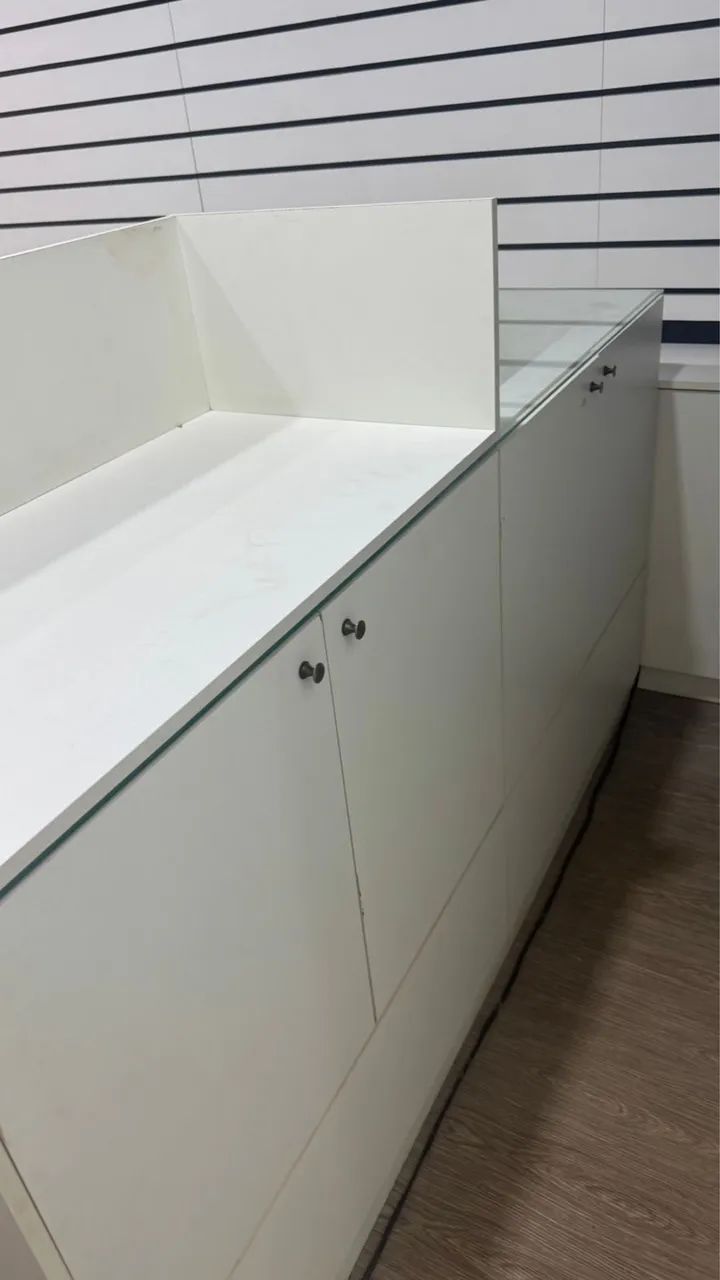 Caixa para loja com gaveteiros e portas mdf - Foto 3