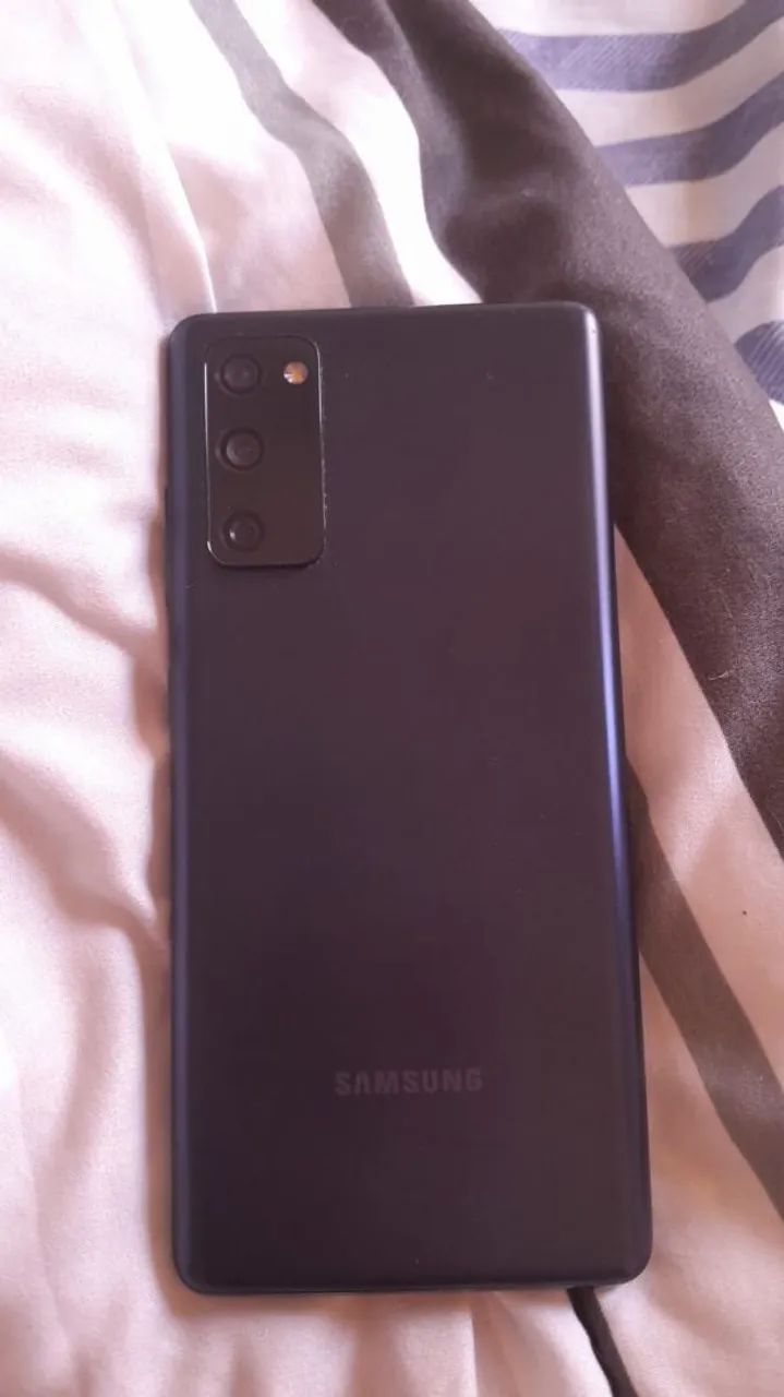 Aparelho Celular Samsung Galaxy S20 FE - Foto 2