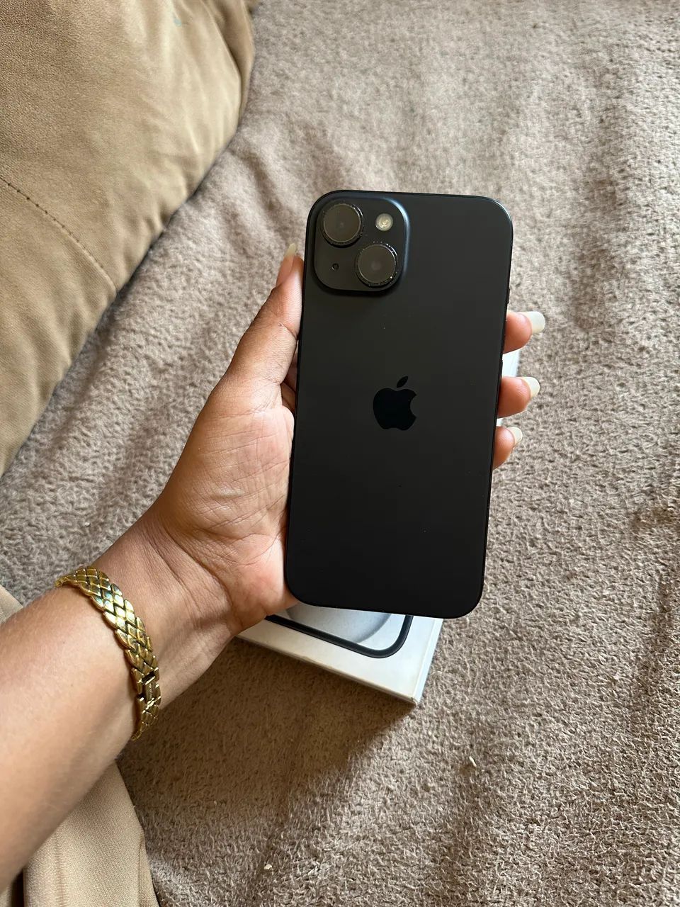 iPhone 15 preto de 256 GB  - Foto 4