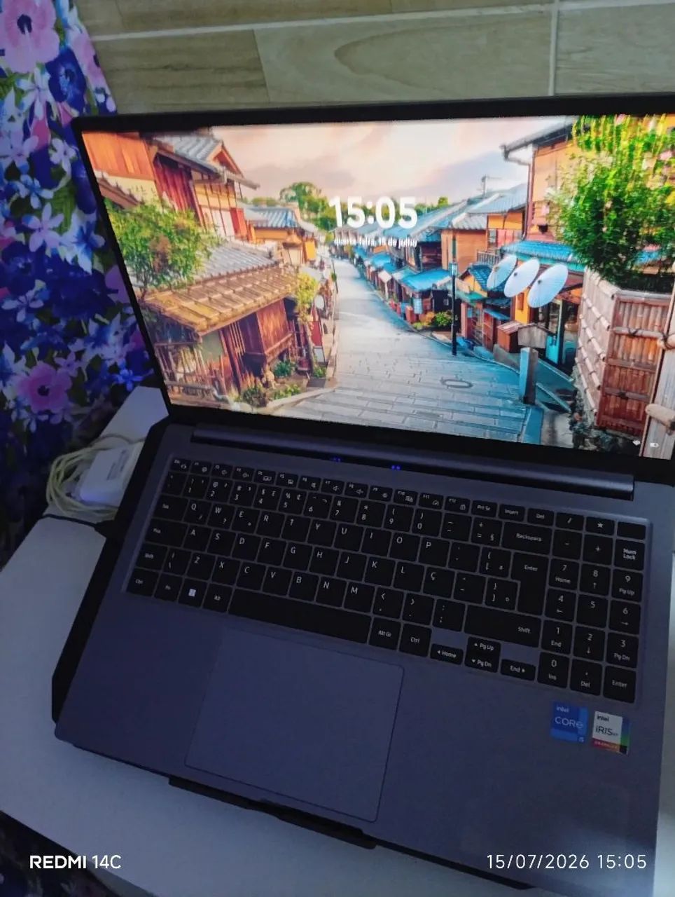 Nootbook Galaxy book 4 