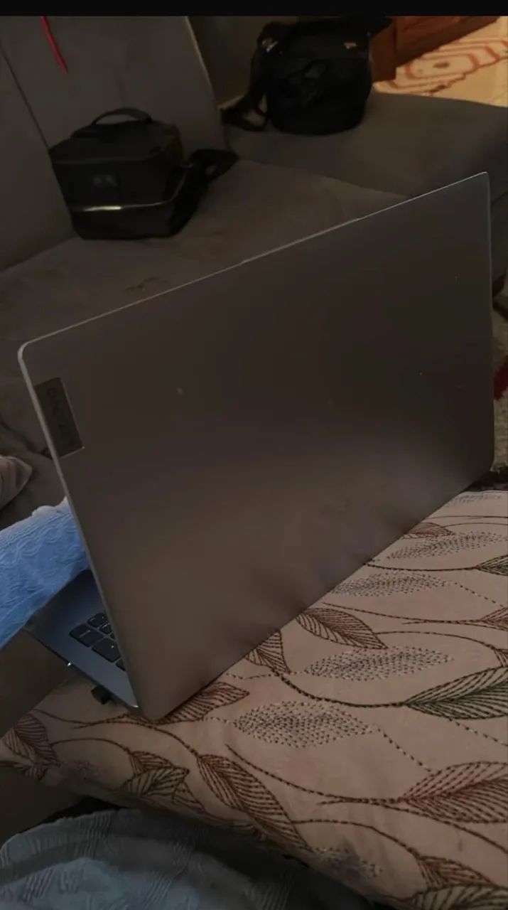Notebook Lenovo  - Foto 2
