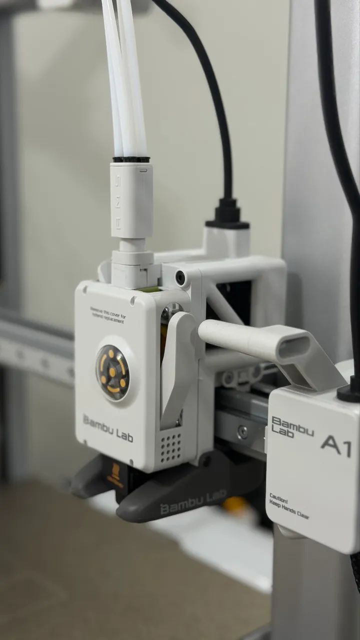 Impressora 3D Bambu LAB A1 + AMS COMBO - Foto 5