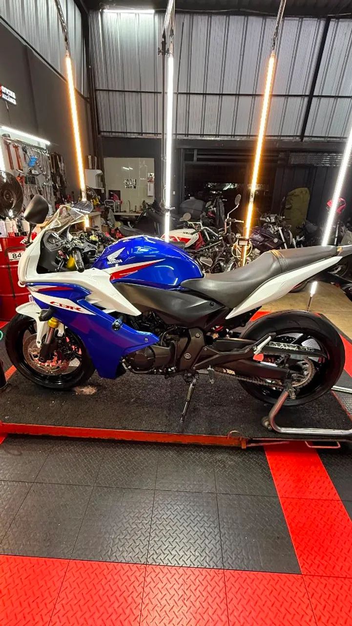 HONDA CBR 600F 2013  - Foto 3