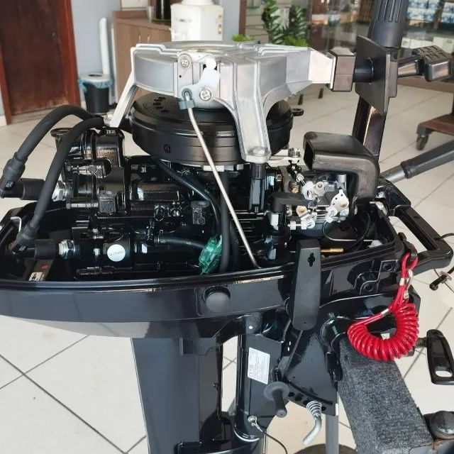 Motor de Popa Tohatsu 9.8HP - Foto 3