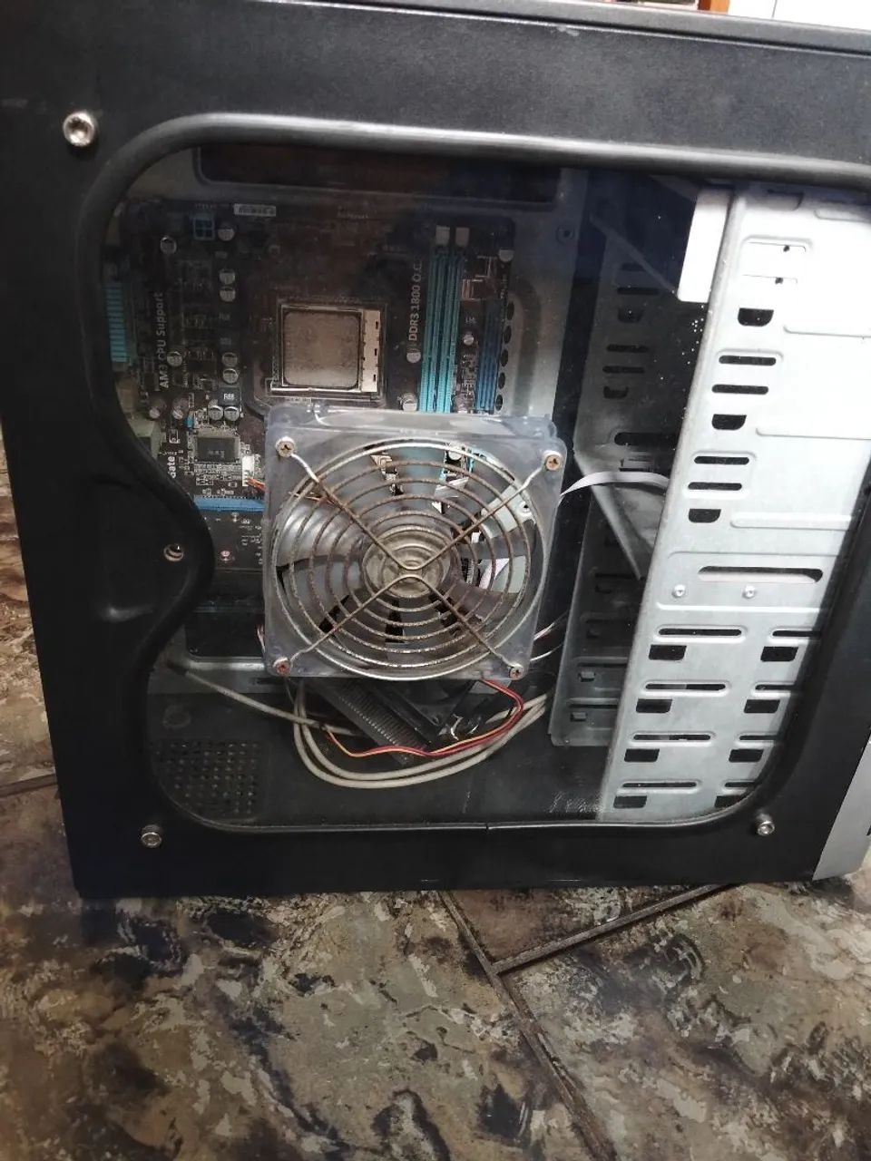 Monitor já vai com a placa mãe,dois leitor de dvd - Foto 4