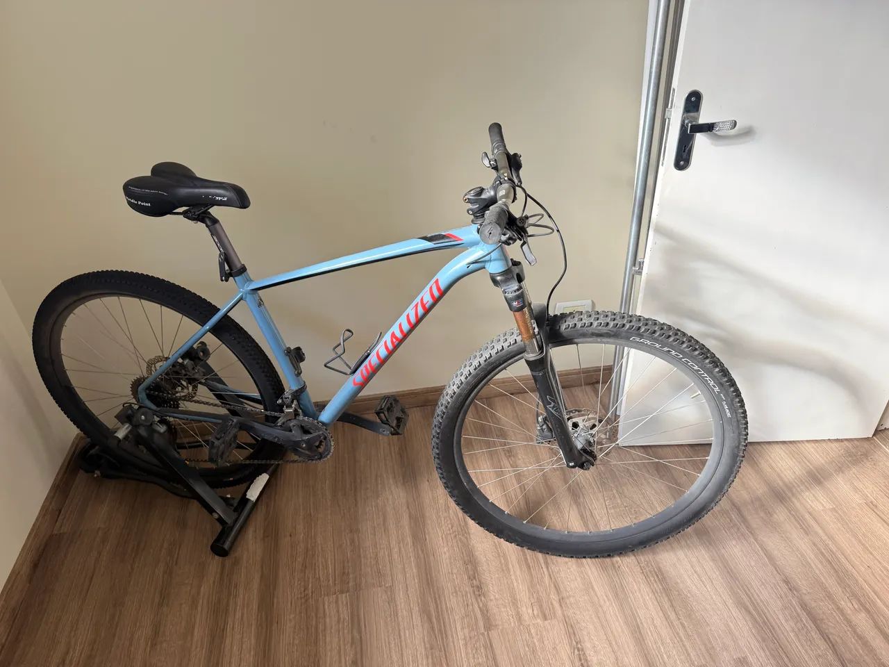 Bicicleta specialized rockhooper - Foto 3