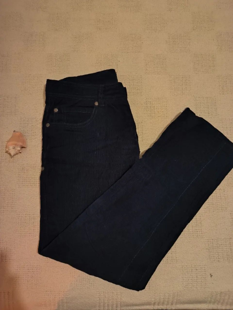 calça de veludo cotelê azul marinho 34 - Foto 3