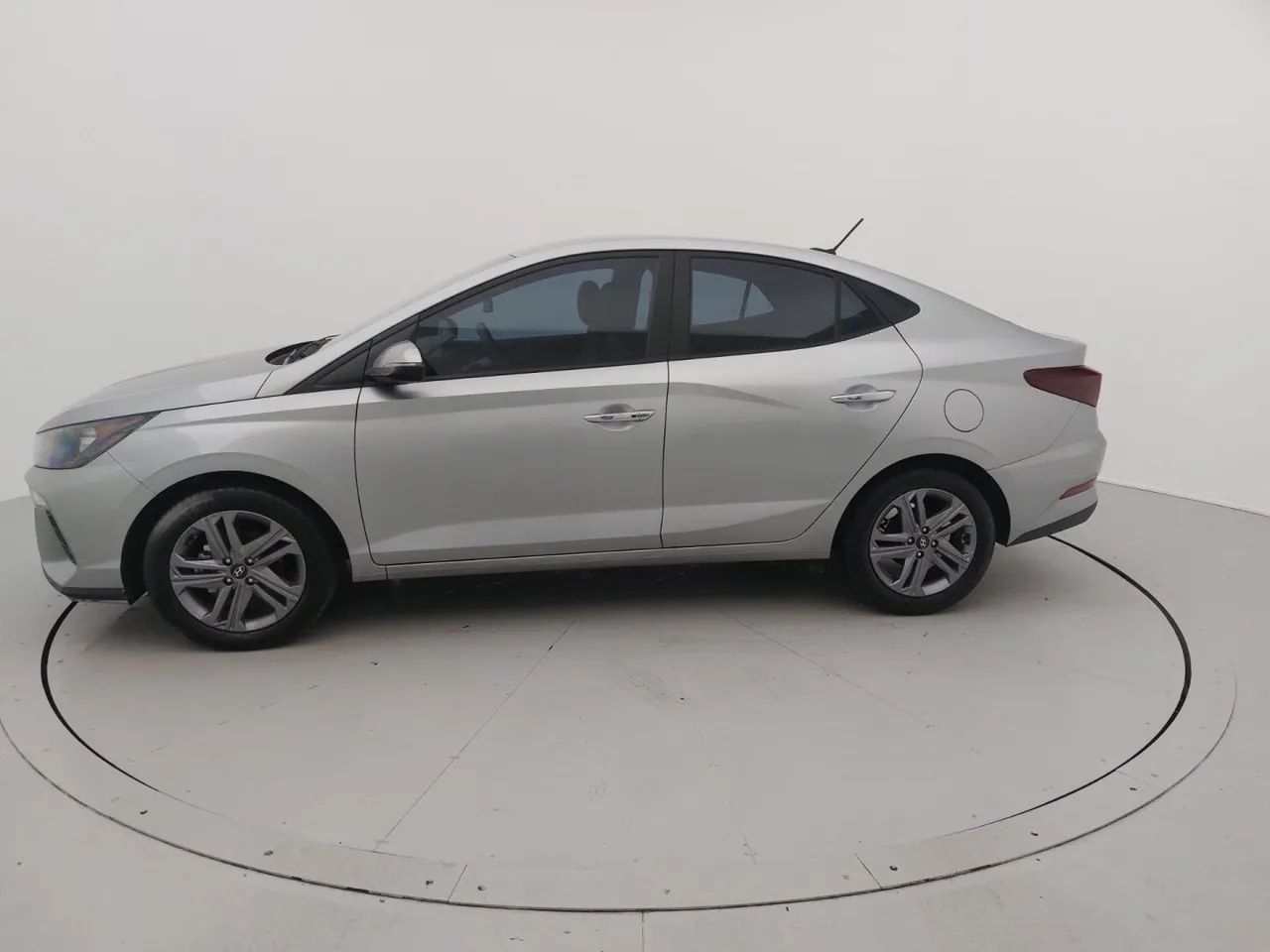 Hyundai HB20S Limited 1.0 TB Flex 12V Aut., foto 2 de 18