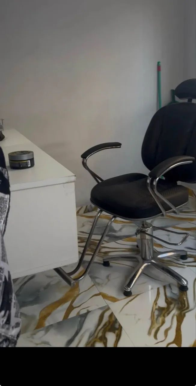 Itens para barbearia (móveis e cadeira) - Foto 4
