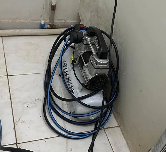 VENDO COMPRESSOR