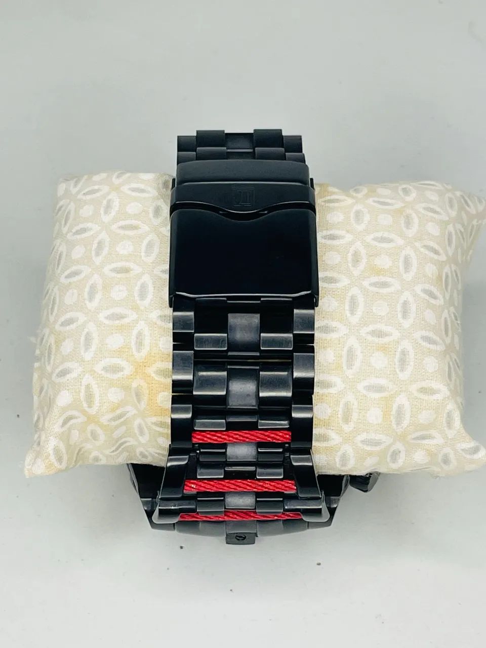 Relógio invicta original preto e vermelho aço - Acessórios - Imbuí