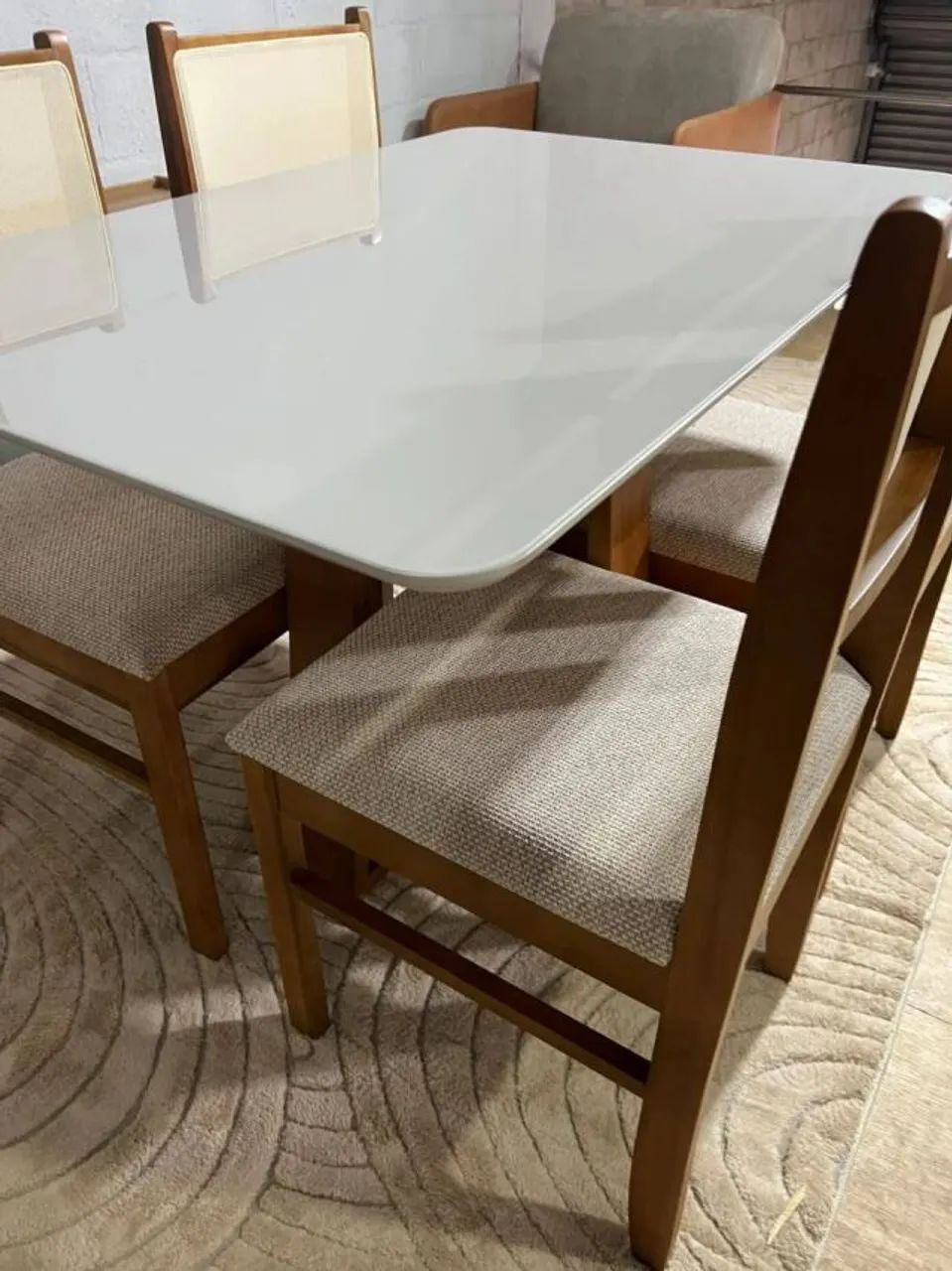 Mesa + 4 cadeiras R$2,150 - Foto 5