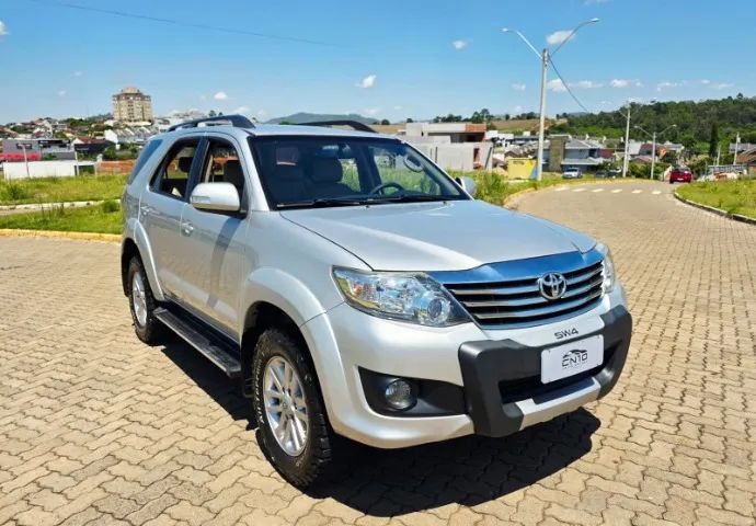 Toyota Hilux 2015