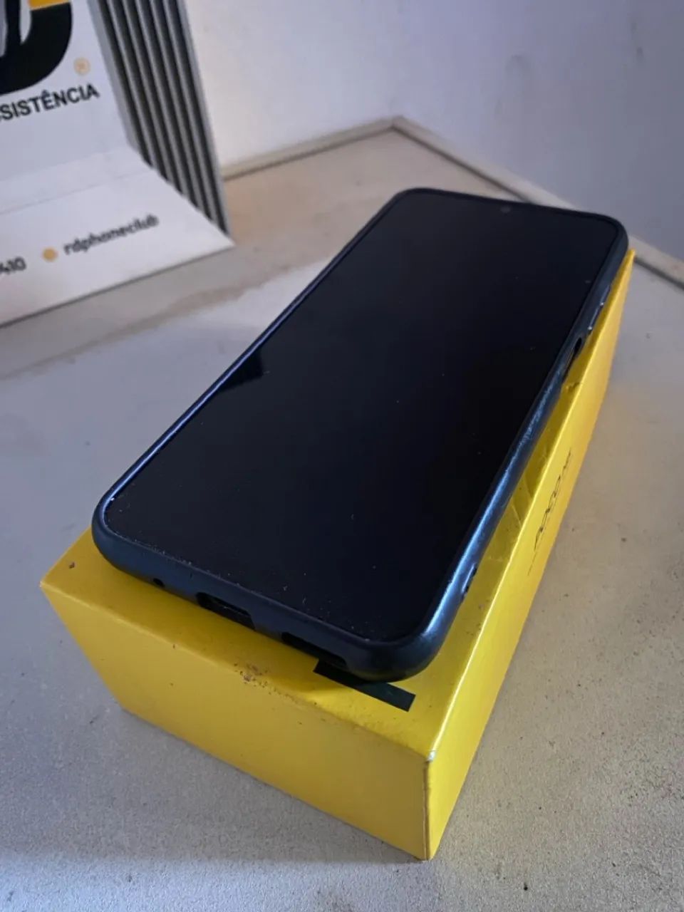 Poco M5
