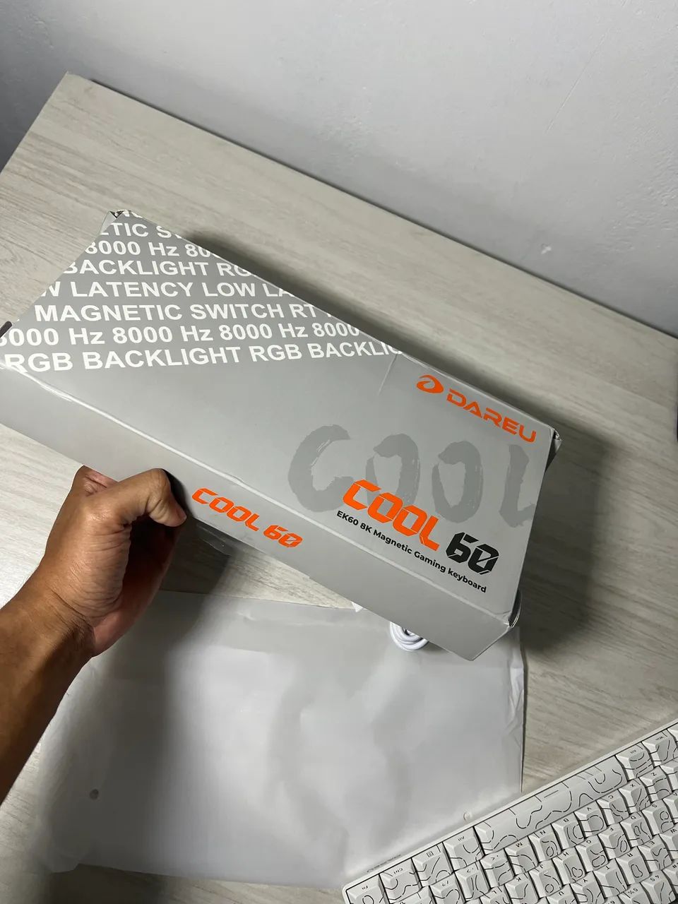 TECLADO MAGNÉTICO DAREU COOL60 - NOVO - Foto 3