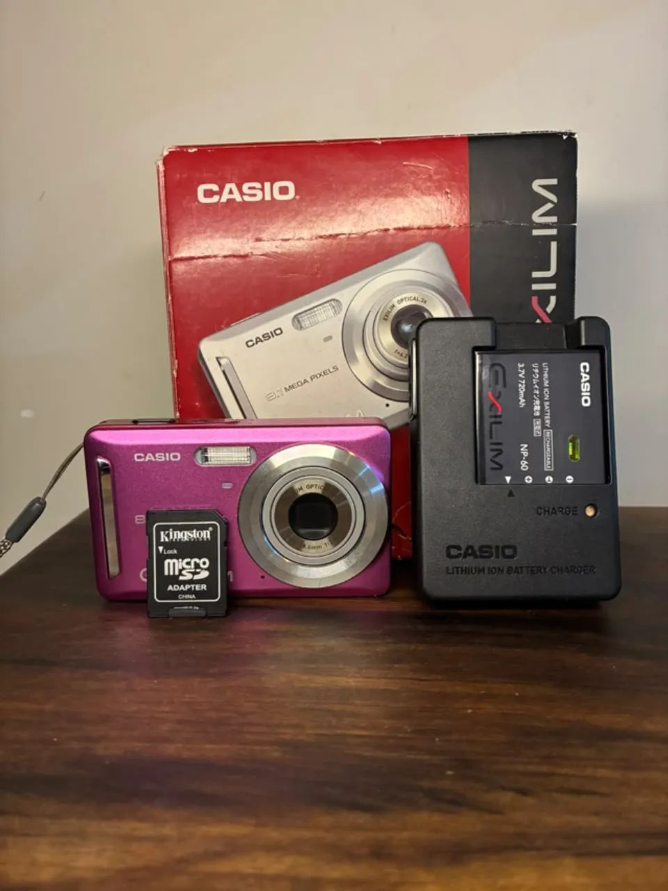 Câmera Digital Casio Exilim ex-z9 - Câmeras e Filmadoras - Jardim
