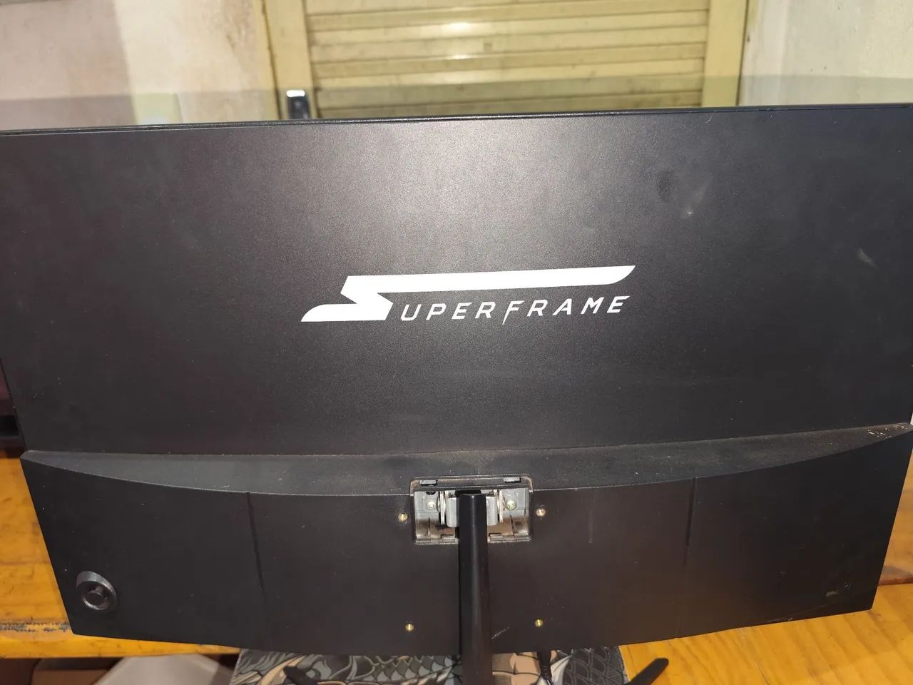 Monitor 24 polegadas SUPER FRAME 180 MHZ TELA  CURVO - Foto 3