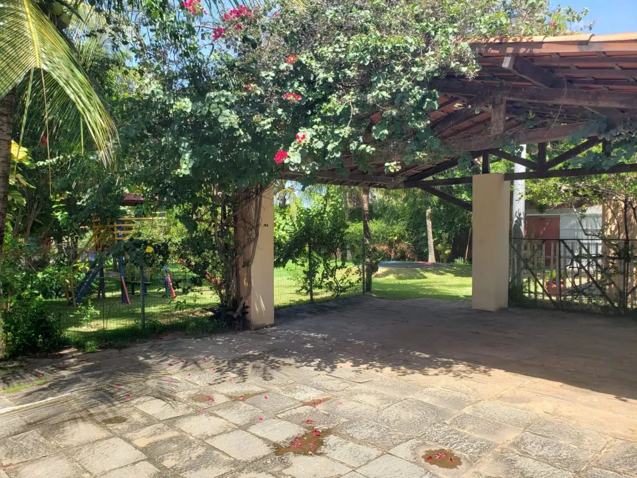CASA DUPLEX com 08 quartos c ar condicionado, sendo 6 suítes+ 2 quartos, piscina deck ,10  - Foto 5