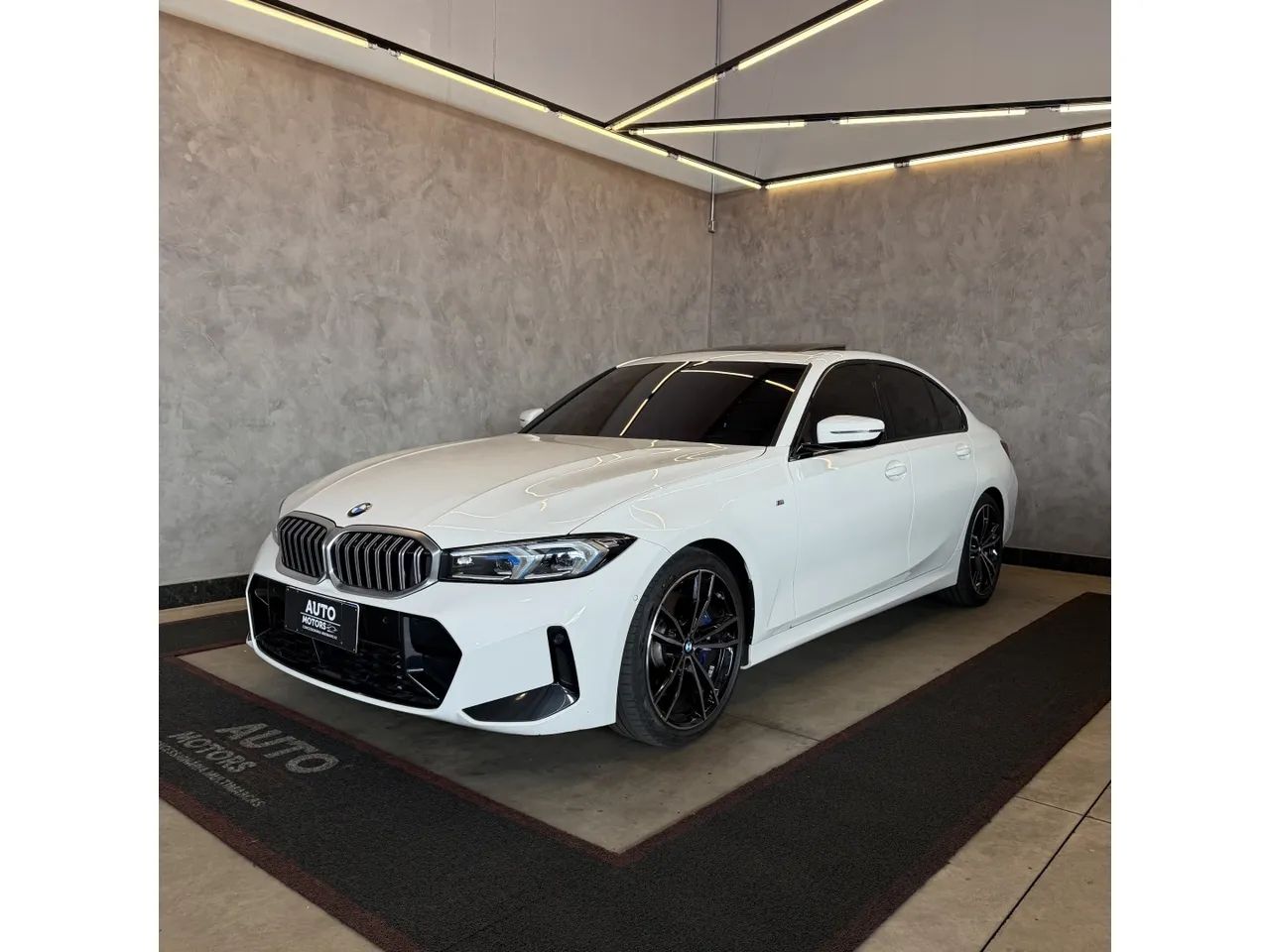 BMW 320I 320i 2024