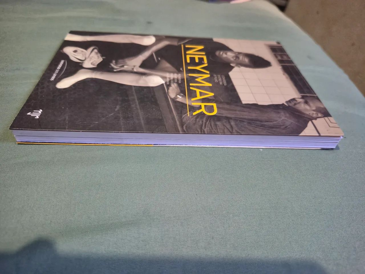 Livro "Neymar " Usado" Entrega Correios.  - Foto 2