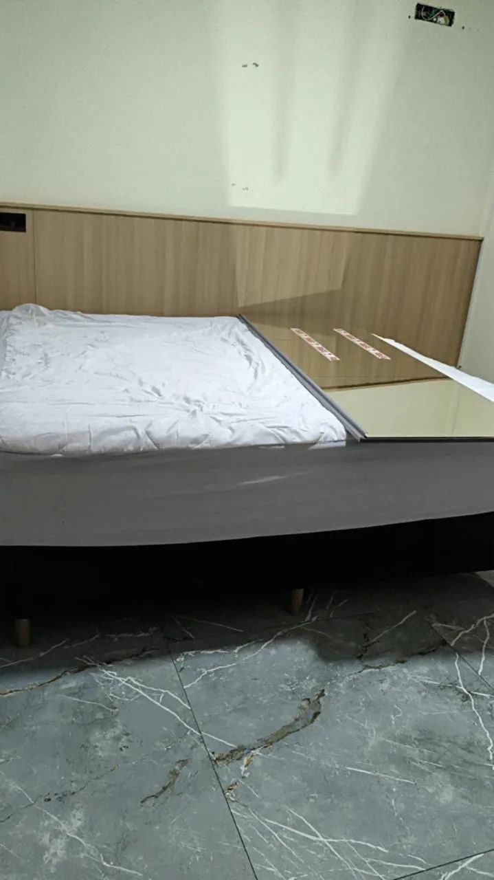 Cama box king 