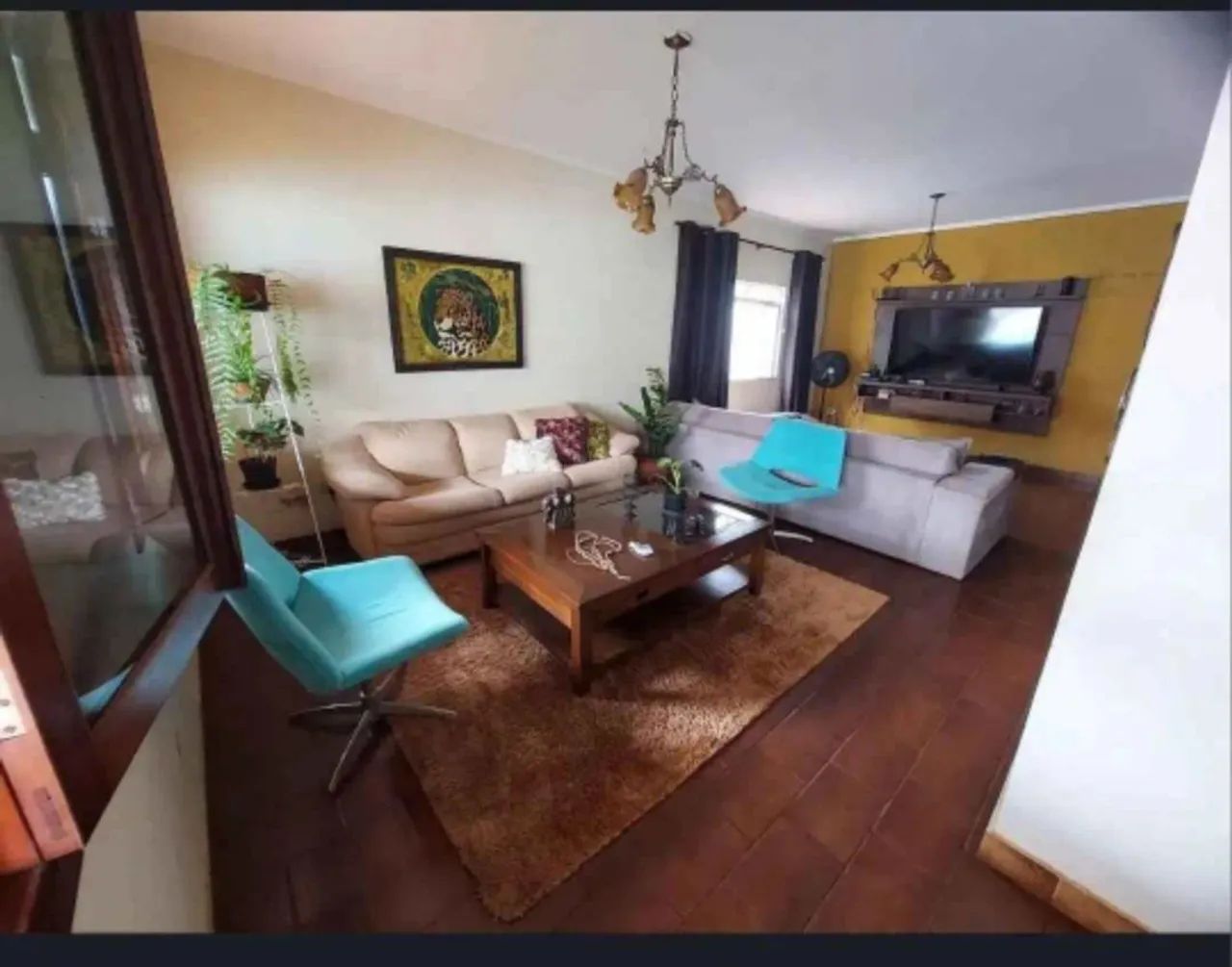 Vendo sobrado com aptidão residencial ou comercial  - Foto 2