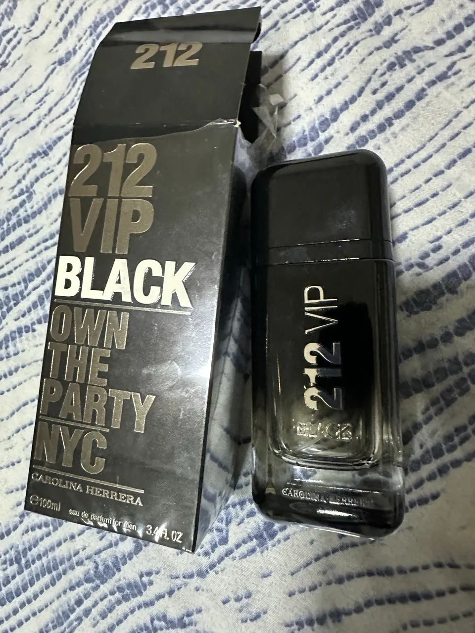 Perfume 212 VIP black 100ML - Foto 2