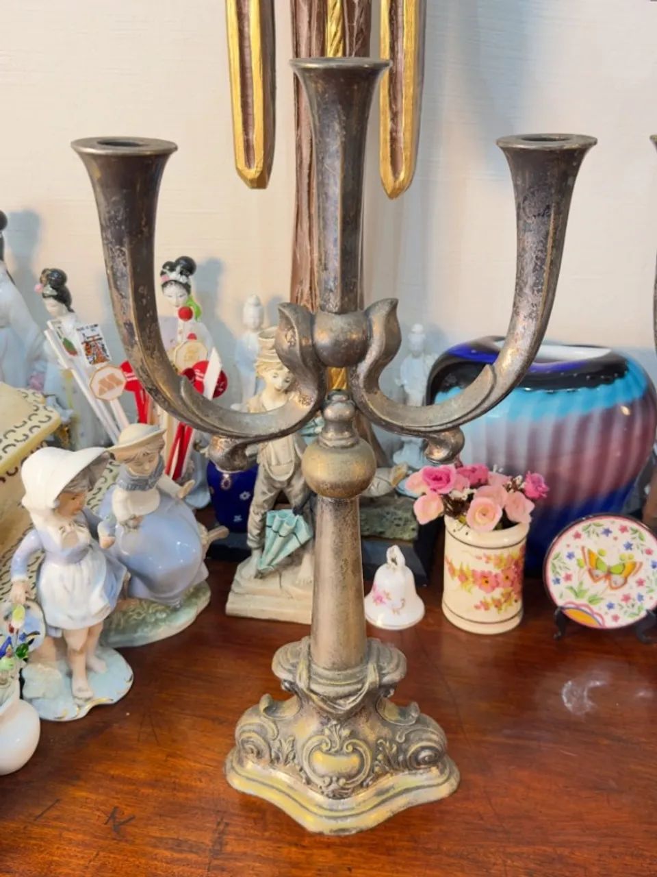 Candelabros em Metal Trabalhado - Foto 3