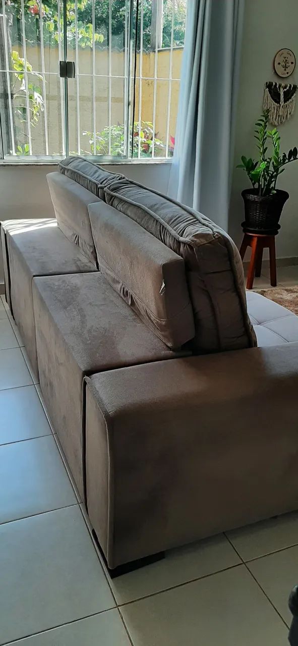 Sofá retrátil e reclinável tecido suede - Foto 2