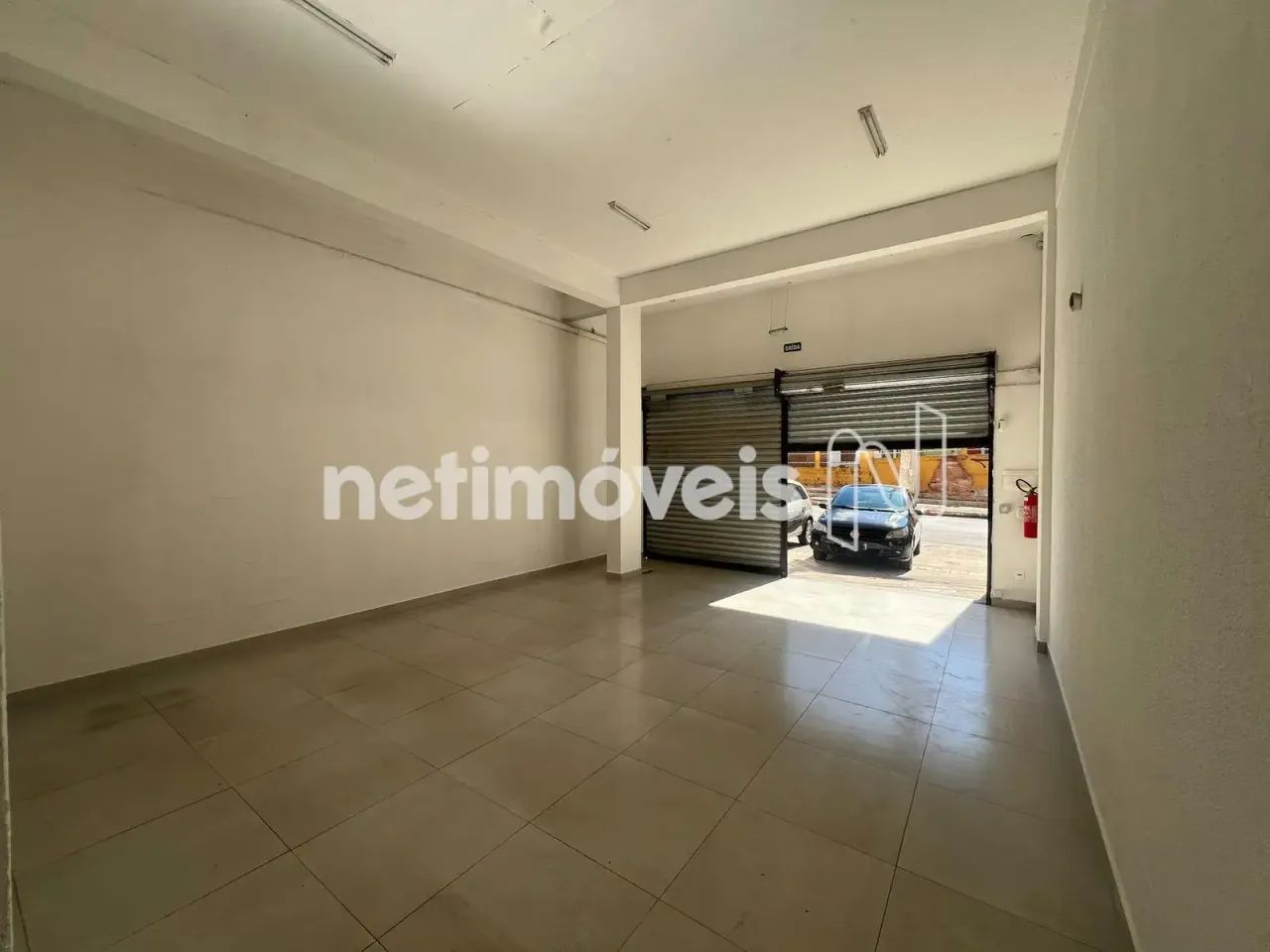 Loja 60 M², com banheiro - Foto 4