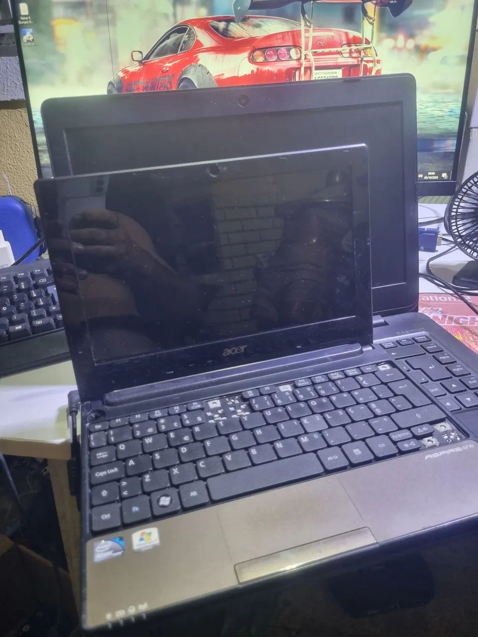 Lote com dois notebooks com defeito nao liga