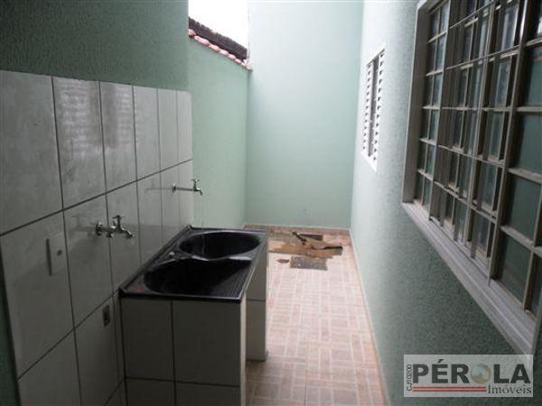 Casa geminada com 2 quartos - Bairro Vila Jardim Pompéia em Goiânia - Foto 8