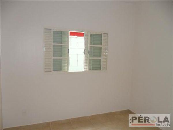 Casa geminada com 2 quartos - Bairro Vila Jardim Pompéia em Goiânia - Foto 4
