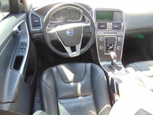 VOLVO XC60 2.0 T5 DYNAMIC FWD TURBO 2014 - Foto 6