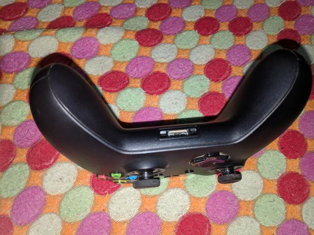 Controle Xbox One (Defeitos) - Foto 2