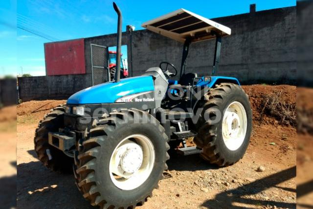 New Holland TL 85, ano 2004/2004 - Foto 2